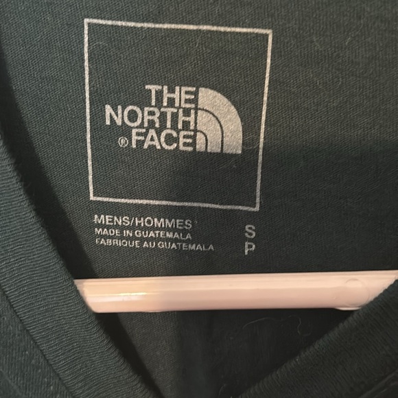 The North Face - Men’s long sleeve shirt. Size Small. New With Tags - Picture 6 of 6